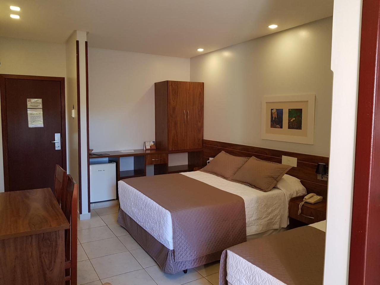 Hotel Das Palmeiras パラカトゥ エクステリア 写真